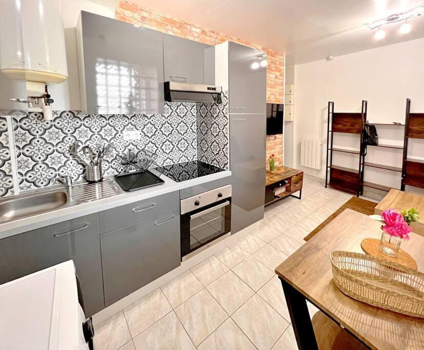 Cosy Appart. Aux Portes De Paris Вильжюиф Экстерьер фото